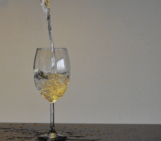 精选真人女生头像照片，展现个性与魅力